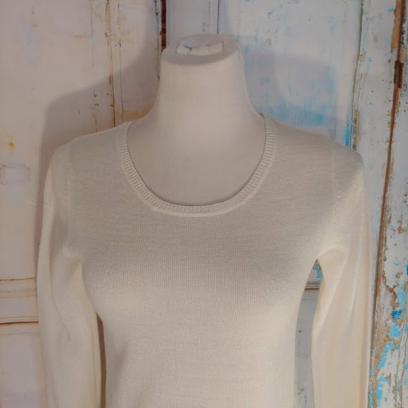 Derek Heart long sleeve crew neck sweater lace side & bottom/size S/cream - Picture 6 of 7